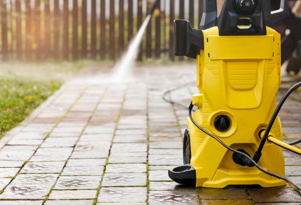 Best Pool Deck Cleaning  in Awendaw, SC
